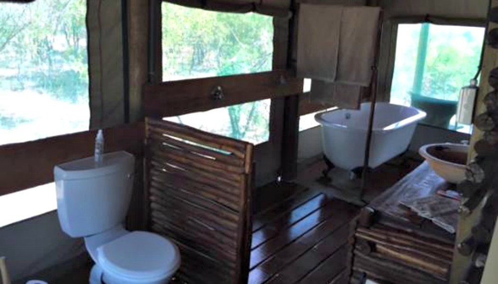 Muweti Bush Lodge Grietjie Game Reserve Exterior photo